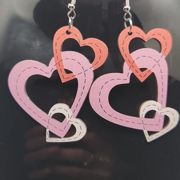 Colorful Womens Valentine's‎ Day Heart Love Hollow Wooden Dangling Earrings - Picture 5 of 5